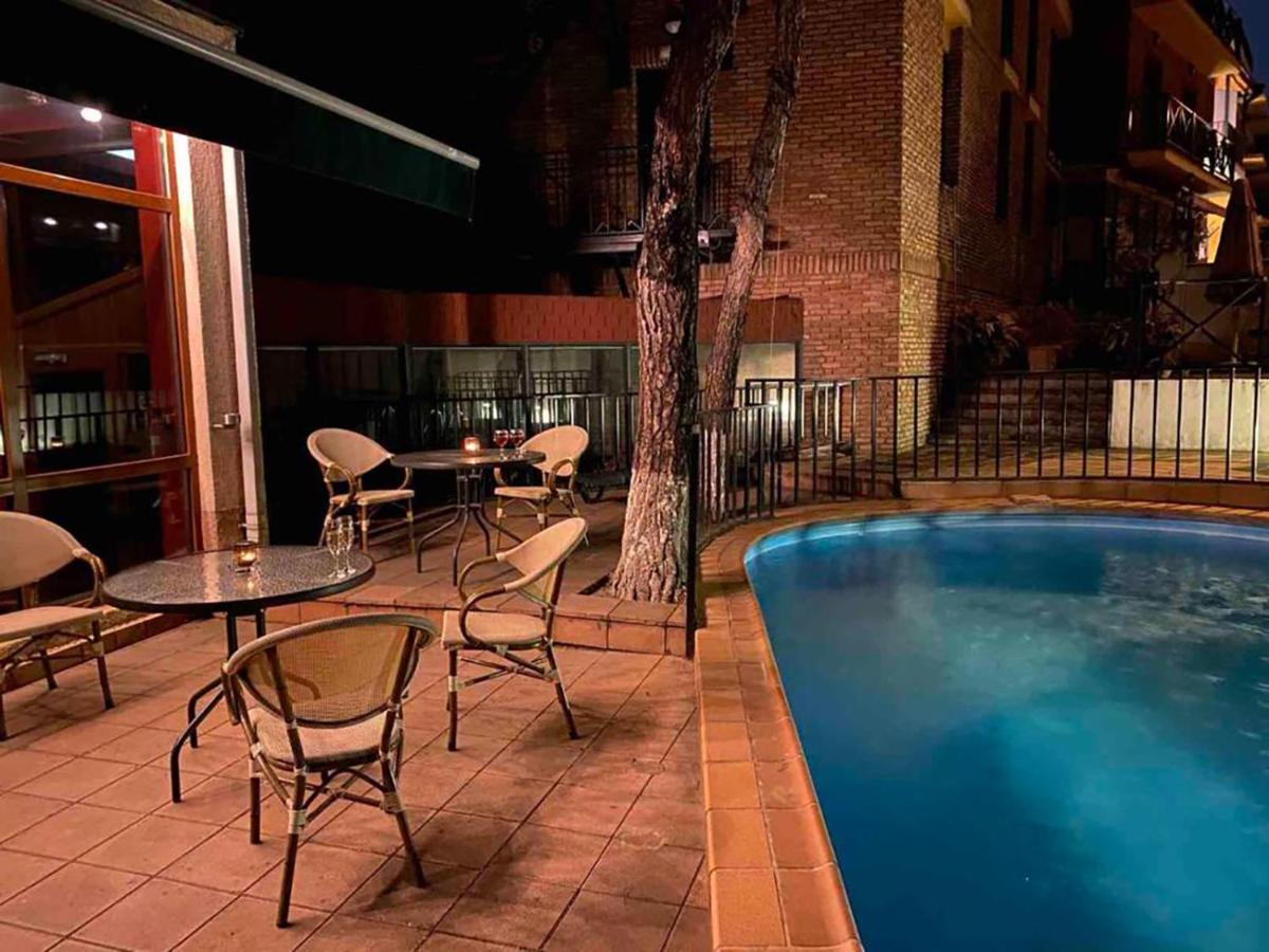 Urban Lodge Hotel Rooms And Suits Tbilisi Exteriér fotografie