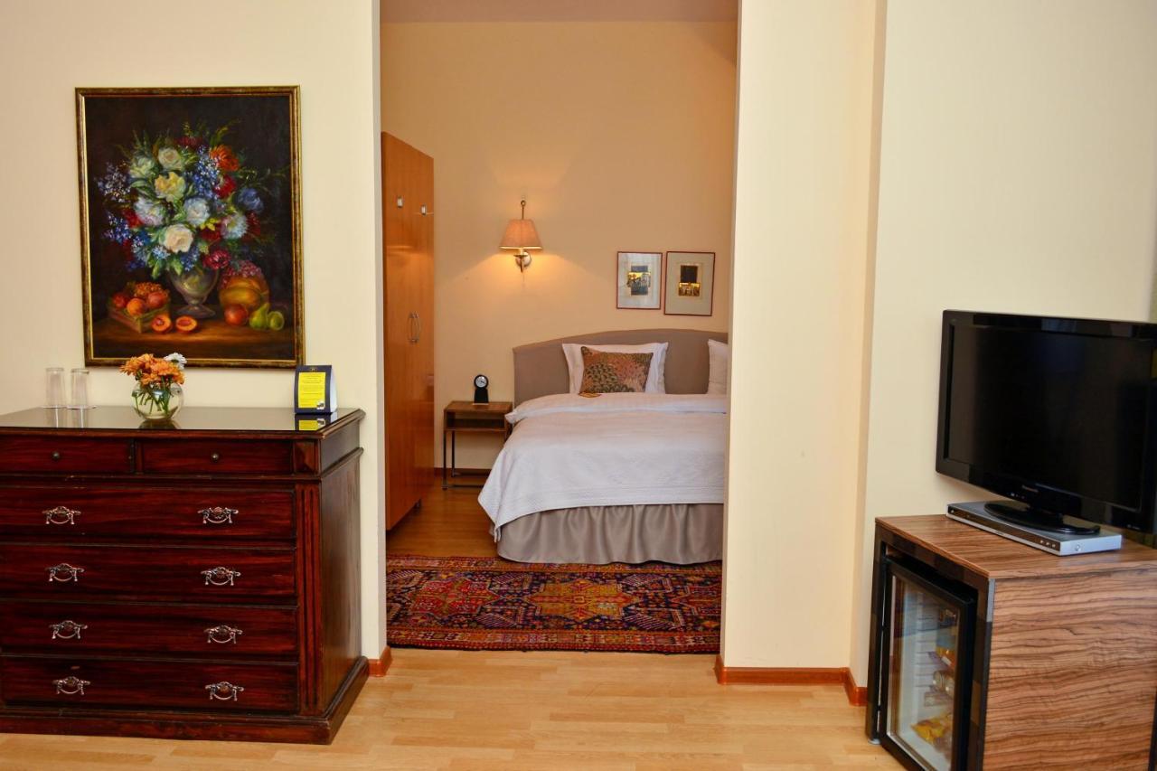 Urban Lodge Hotel Rooms And Suits Tbilisi Exteriér fotografie