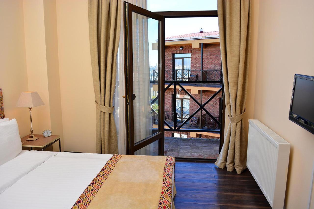 Urban Lodge Hotel Rooms And Suits Tbilisi Exteriér fotografie