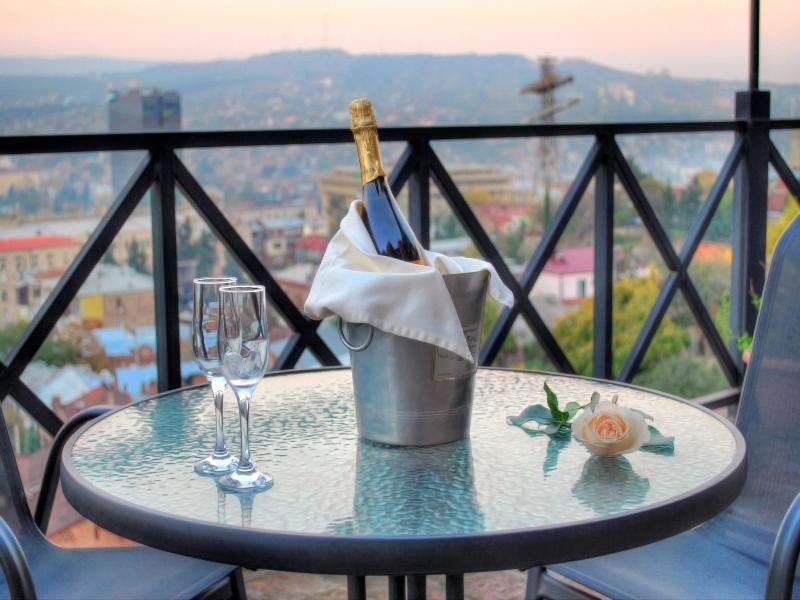 Urban Lodge Hotel Rooms And Suits Tbilisi Exteriér fotografie