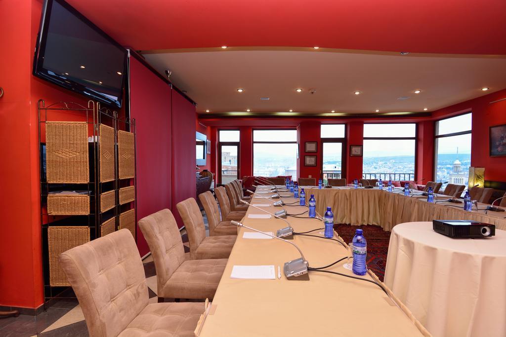 Urban Lodge Hotel Rooms And Suits Tbilisi Exteriér fotografie